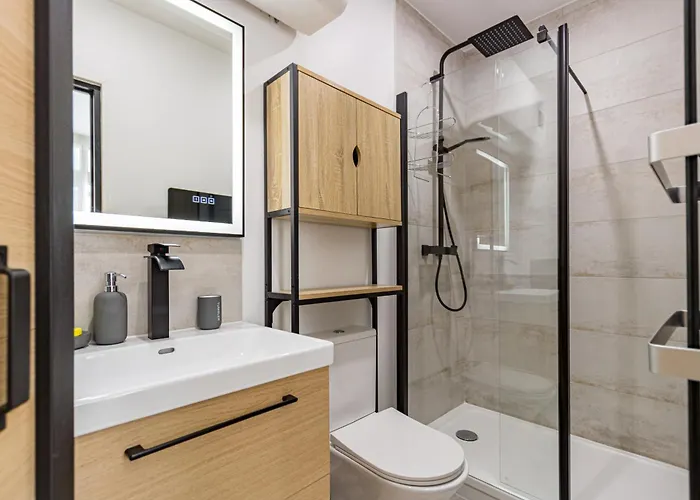 Cirrus Coeur Historique Apartment *