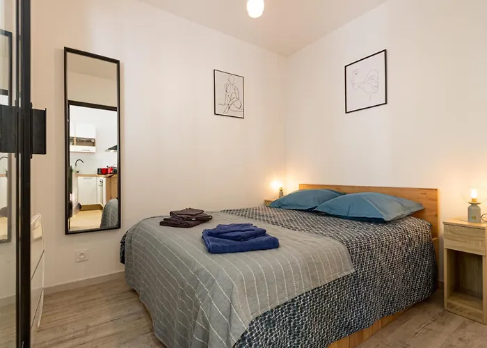 Apartment Cirrus Coeur Historique Montpellier